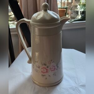 Pfaltzgraff Tea Rose Caraf By Kamenstein